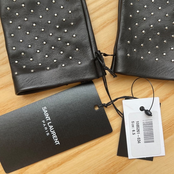 BNWT Saint Laurent black leather studded gloves size 6.5 - Picture 4 of 8